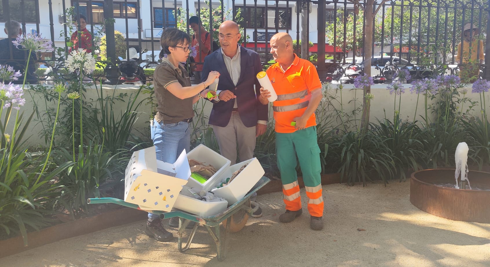 #ALGECIRAS Continúa la suelta especies de insectos para controlar y erradicar la presencia de  plagas