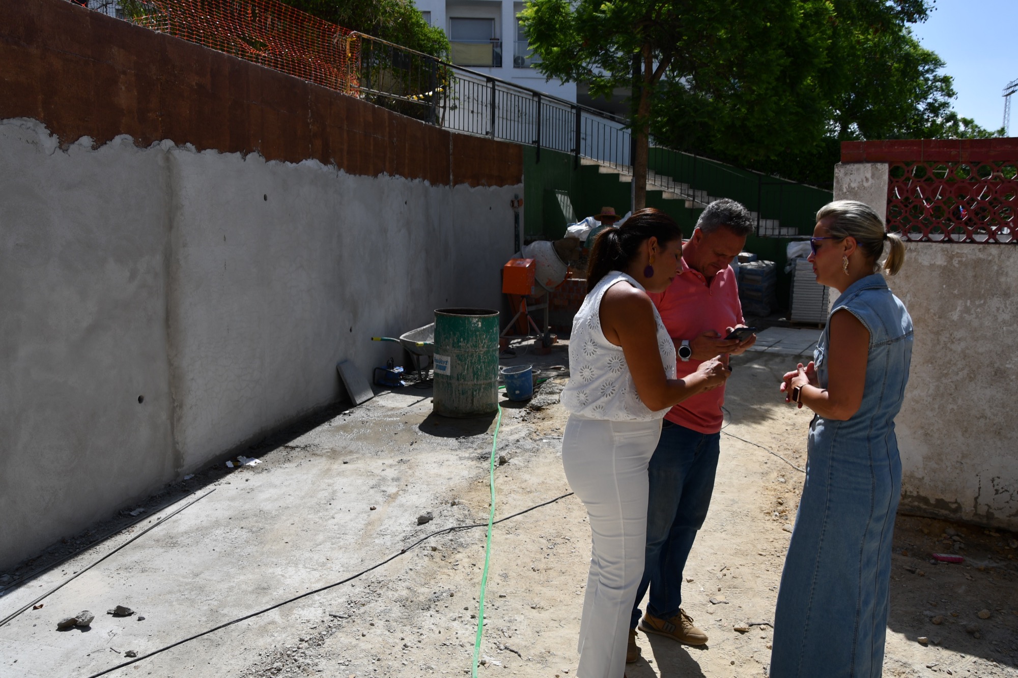 #SANROQUE Visita a obras que se ejecutan en la barriada de la Paz