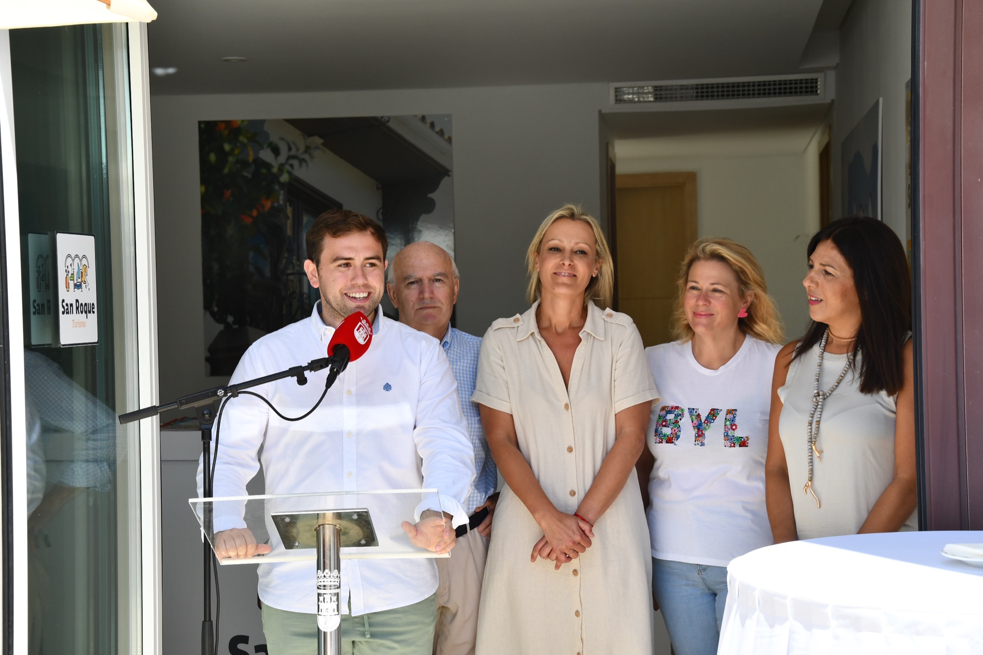 #SANROQUE Comienza a funcionar el punto de información turística veraniego en Puerto Sotogrande