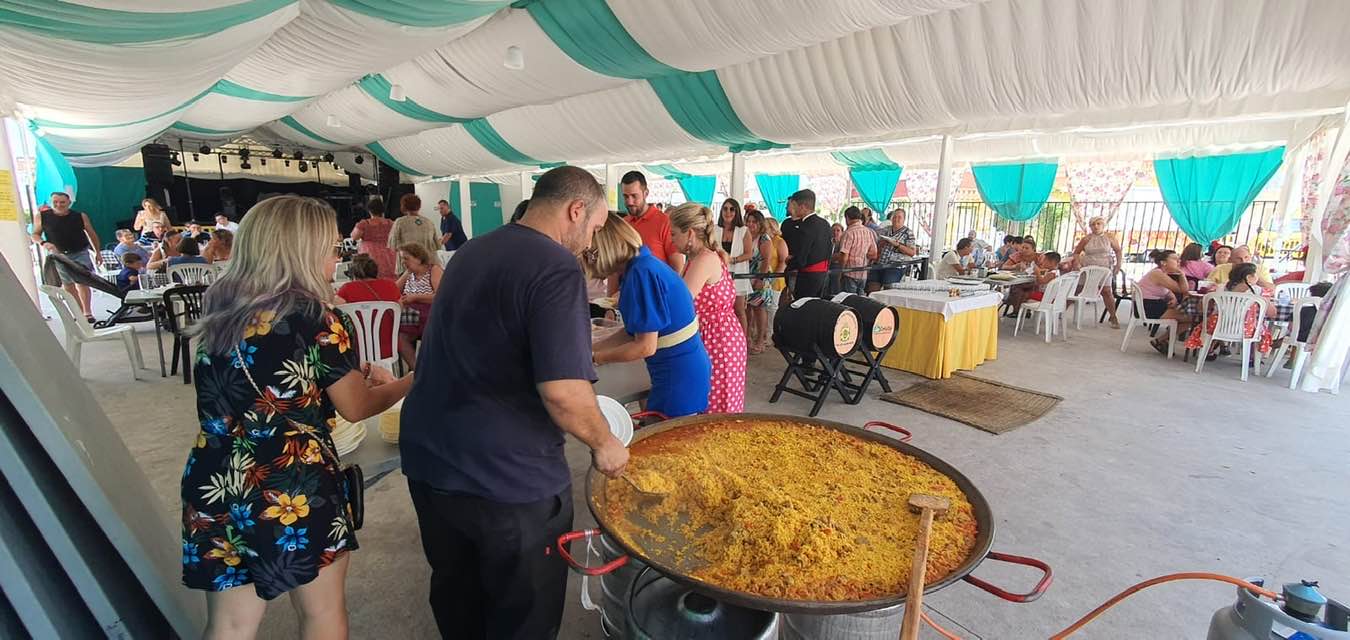 #LOSBARRIOS Gallego destaca el gran ambiente y la alta participación en la Feria de Los Cortijillos 2023