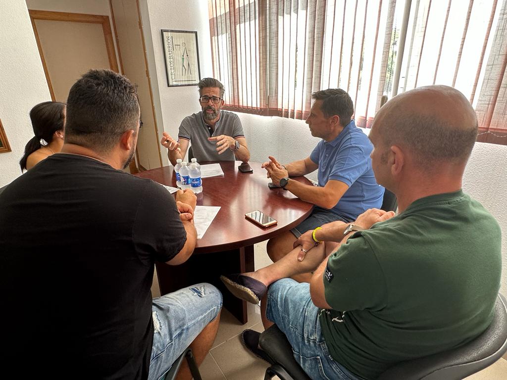 #LOSBARRIOS Álvarez prepara con los Runners Barreños y la Hermandad de la Borriquita la tercera edición de la ‘Borriquín Trail’