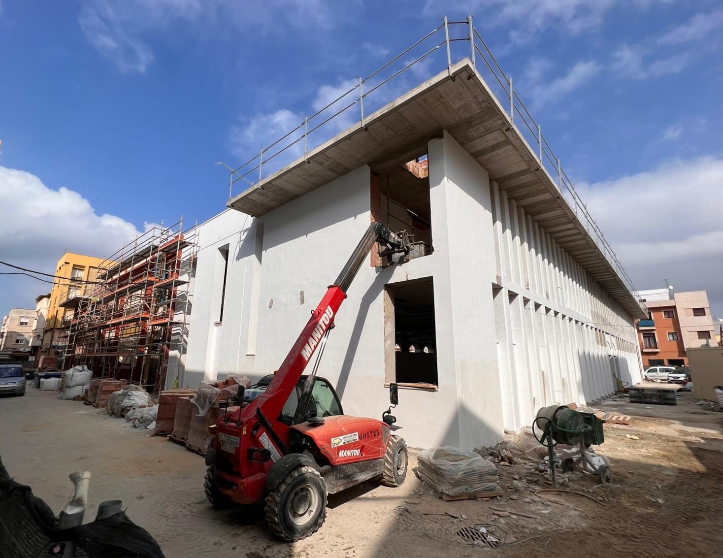 El traslado de los comerciantes al nuevo Mercado de La Concepción podría concretarse pasadas las Navidades