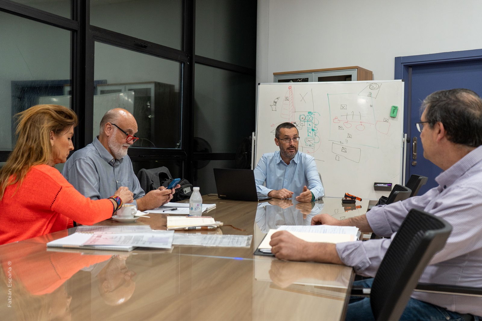 El equipo de gobierno convocará una mesa monográfica sobre control de calidad de las obras municipales