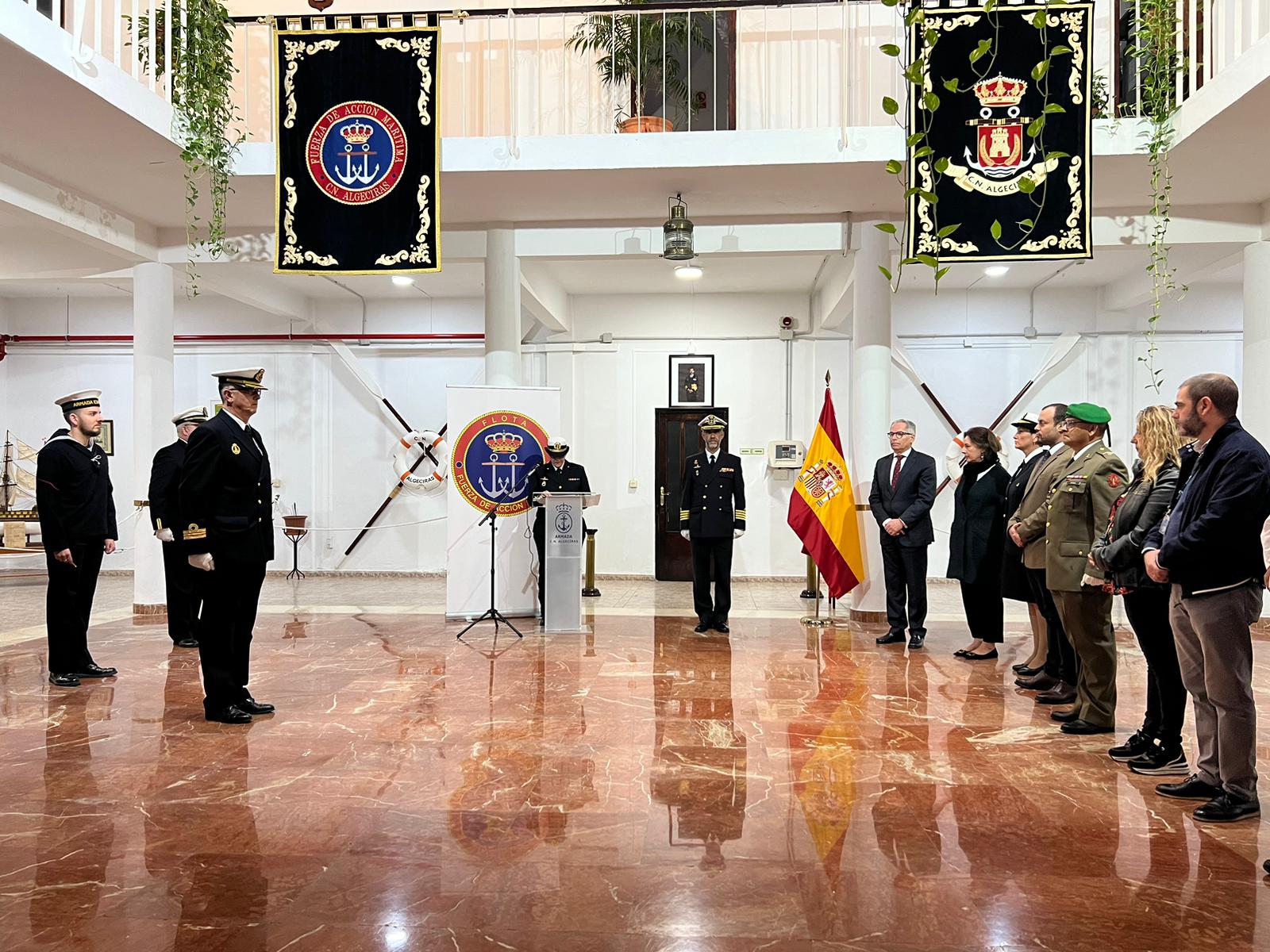 #ALGECIRAS Muñoz Madrid asiste al acto militar de lectura de “Leyes Penales” en la Comandancia de Marina