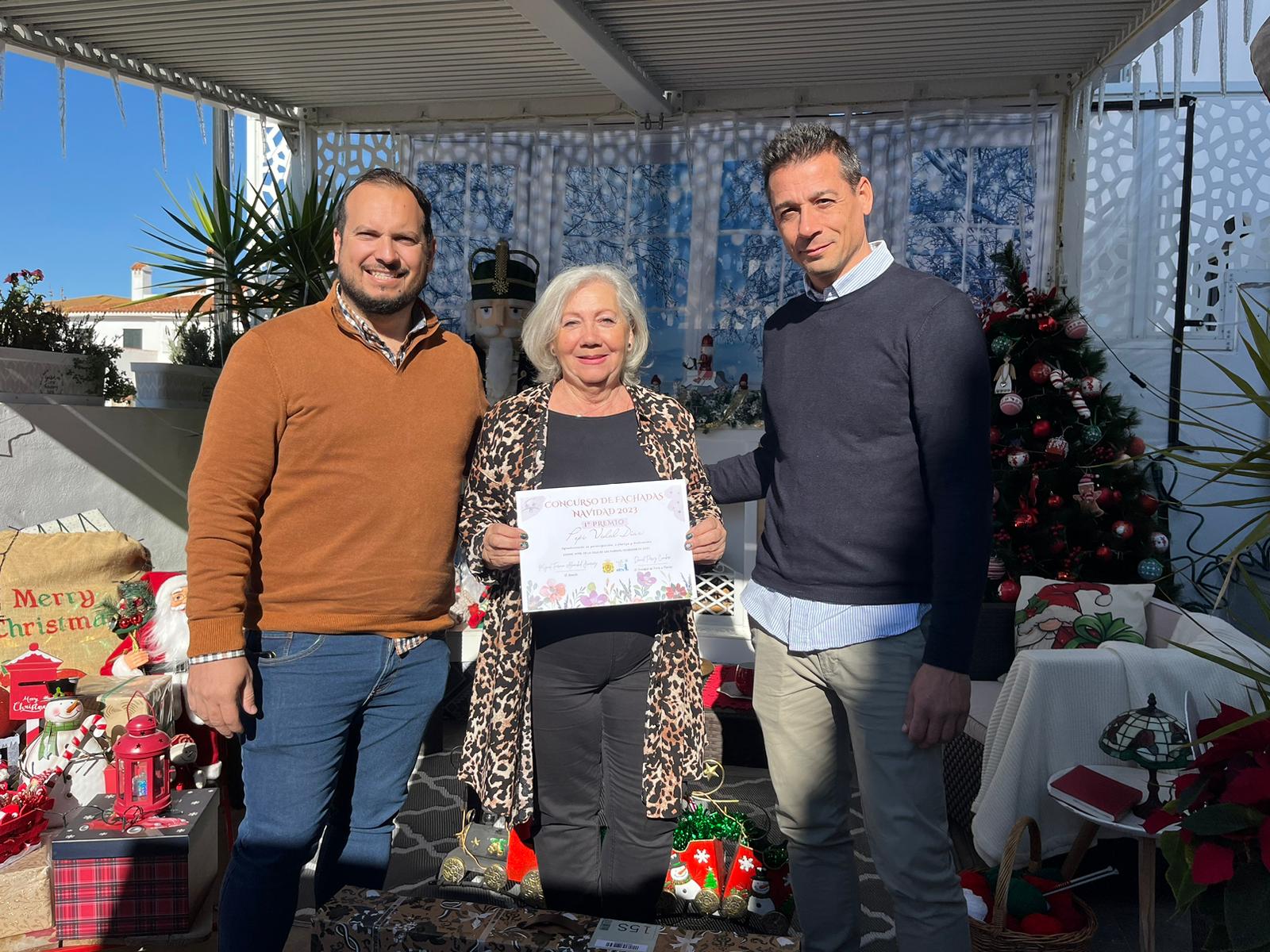 #LOSBARRIOS Entregados los premios del concurso de fachadas navideñas de 2023