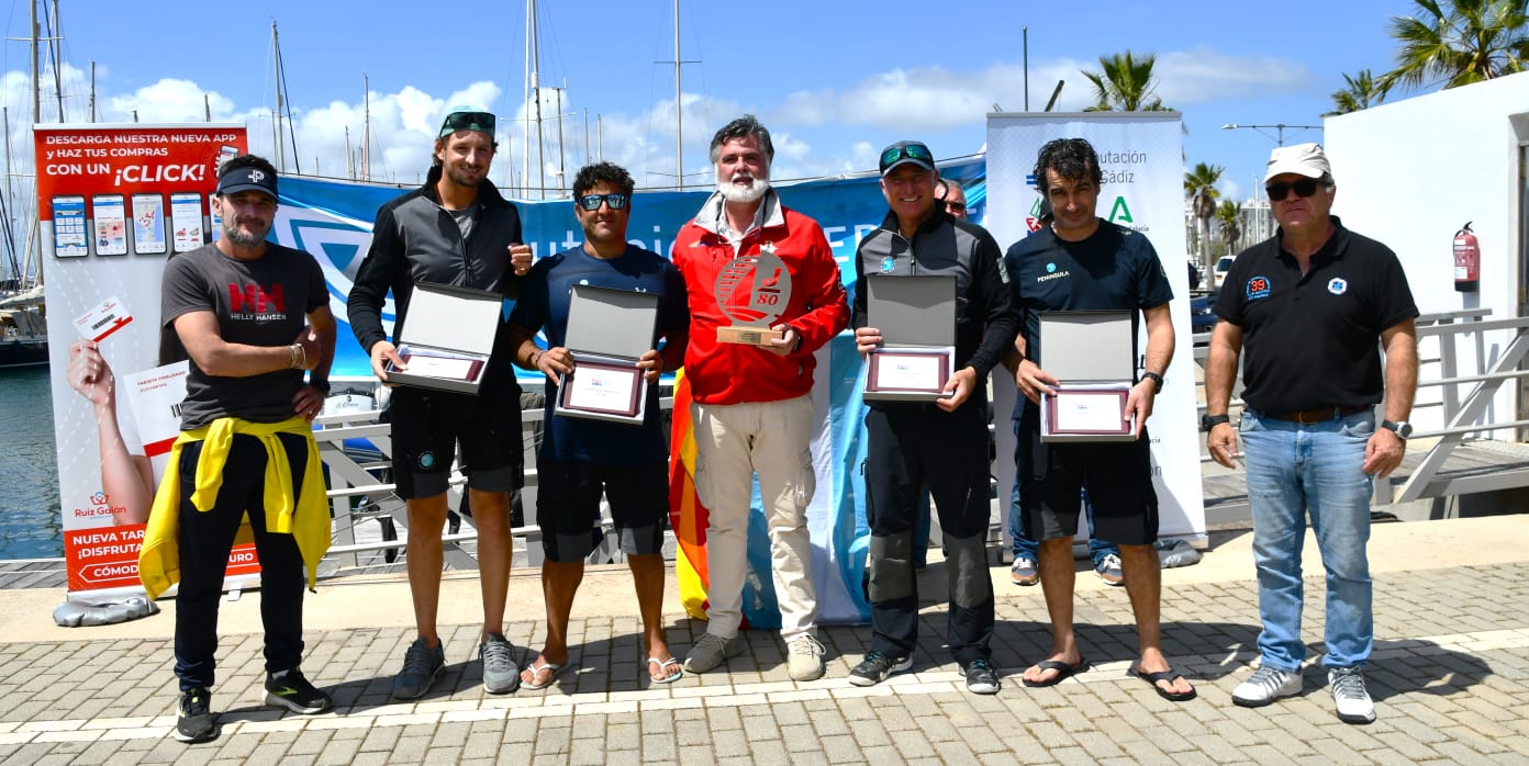 #COMARCA #DEPORTES El equipo del `Península’ se hace con el título autonómico en aguas de La Línea