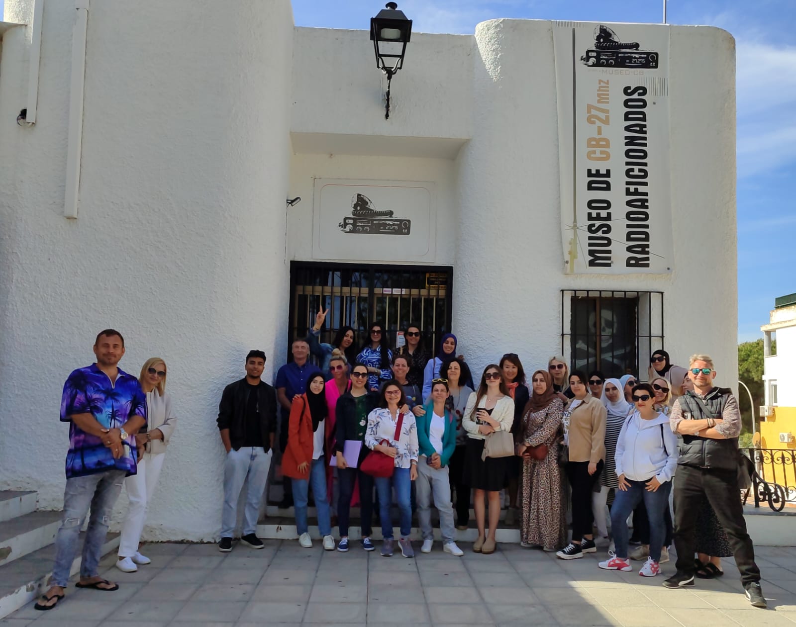 #SANROQUE Visita guiada de un grupo de la EOI por el Casco Histórico de San Roque