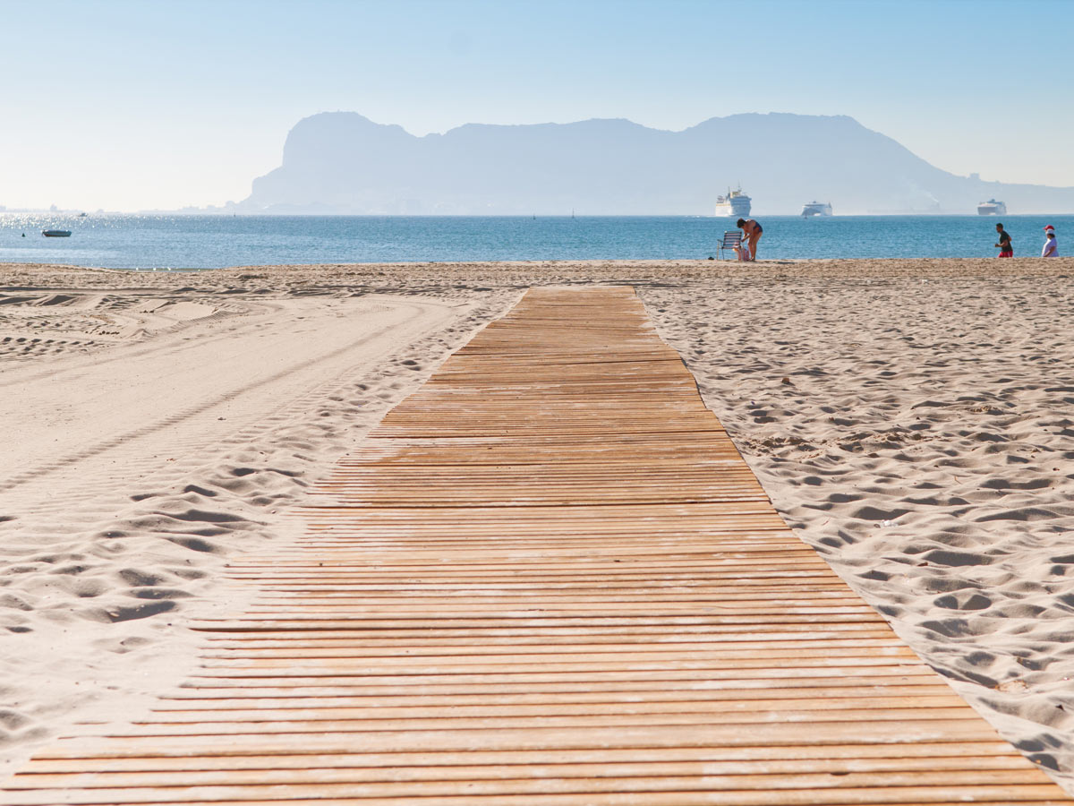 #ALGECIRAS El Ayuntamiento abrirá el sábado la temporada oficial de playas