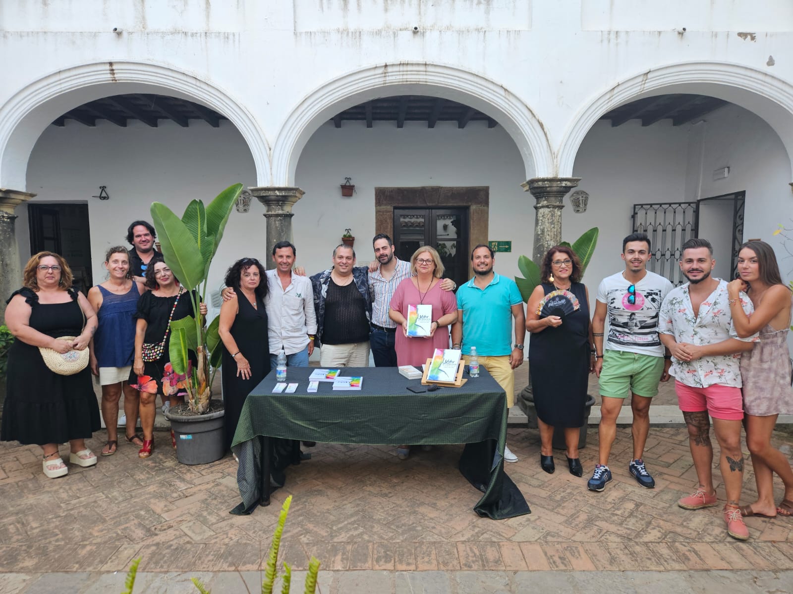 Presentado el libro “Volar sin barreras”, autobiografía de Jesús Tomillero, en la Casa de la Cultura