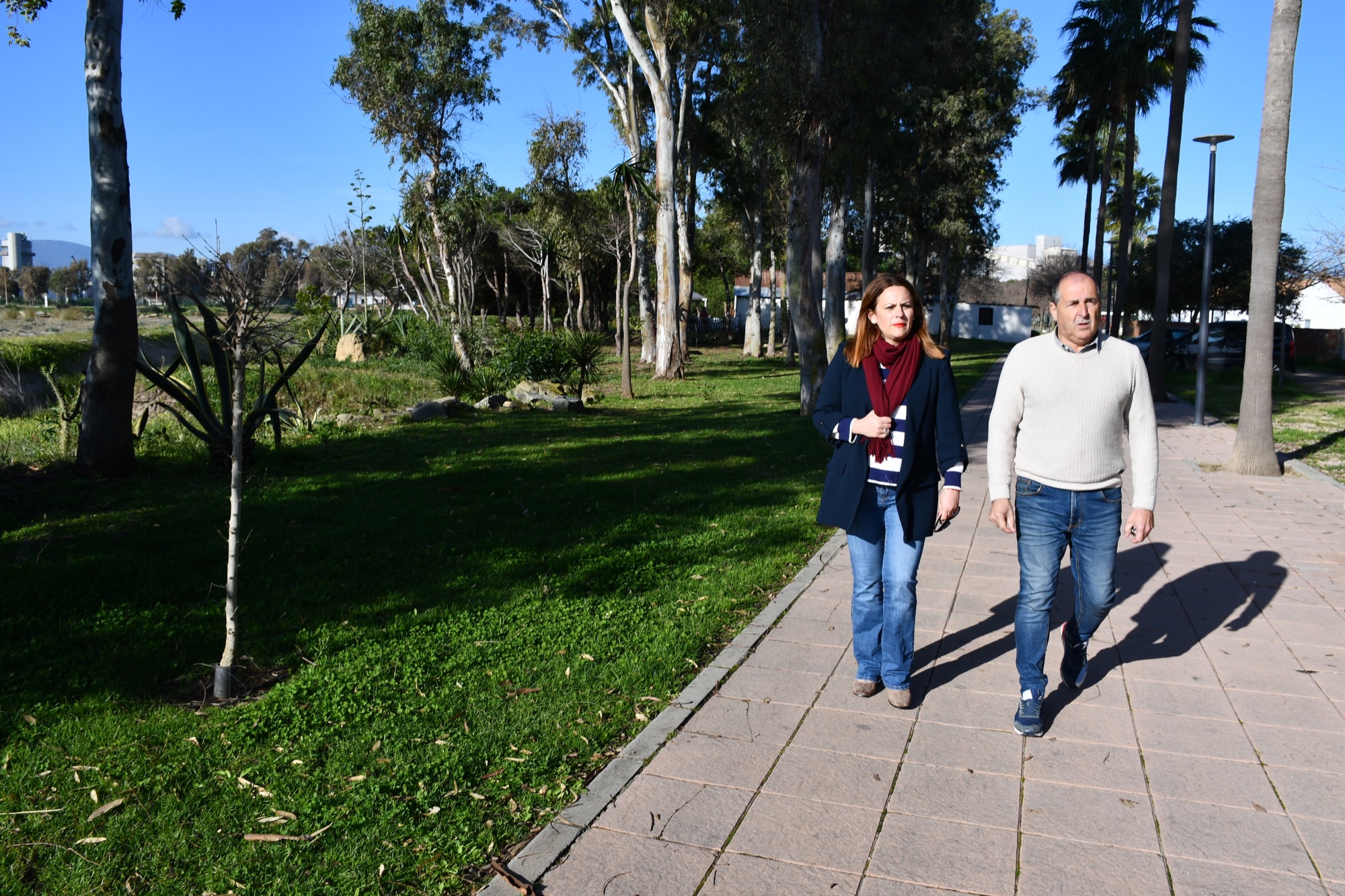 Varias actuaciones mejorarán el paseo y zonas adyacentes de Guadarranque