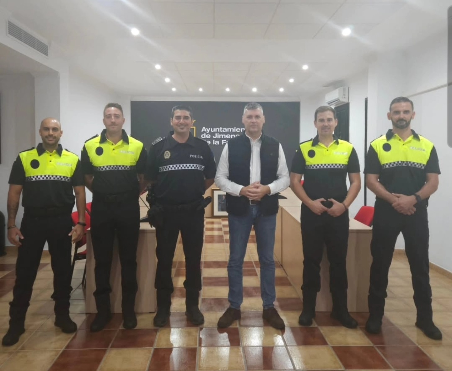 INCORPORADOS AL SEVICIO ACTIVO CUATRO AGENTES DE POLICÍA