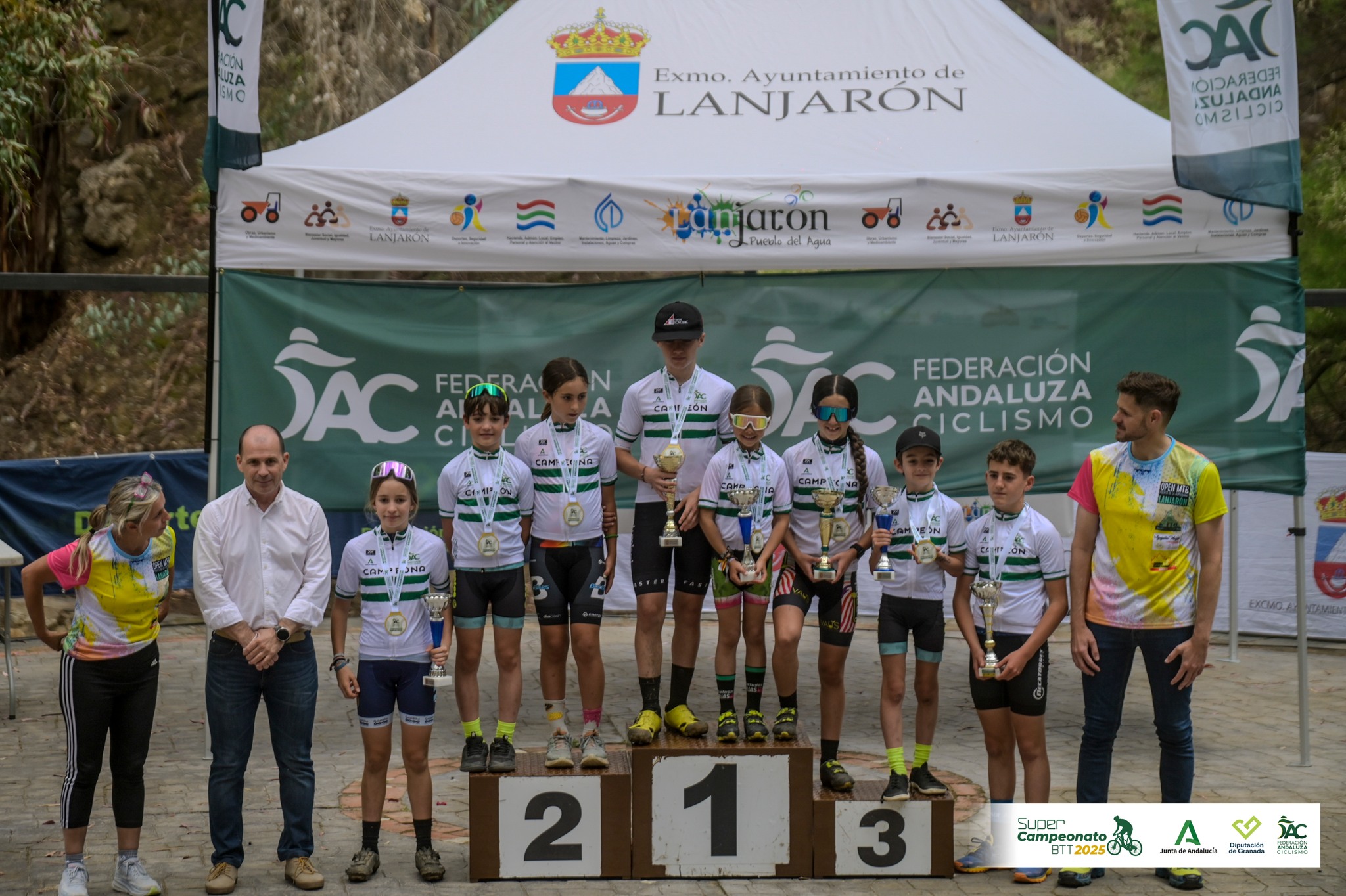 Jimena Olmedo consigue el campeonato de Andalucía de BTT 2025 en Lanjarón