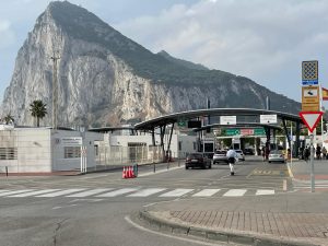 La Línea cede suelo para conectar la aduana con el aeropuerto de Gibraltar