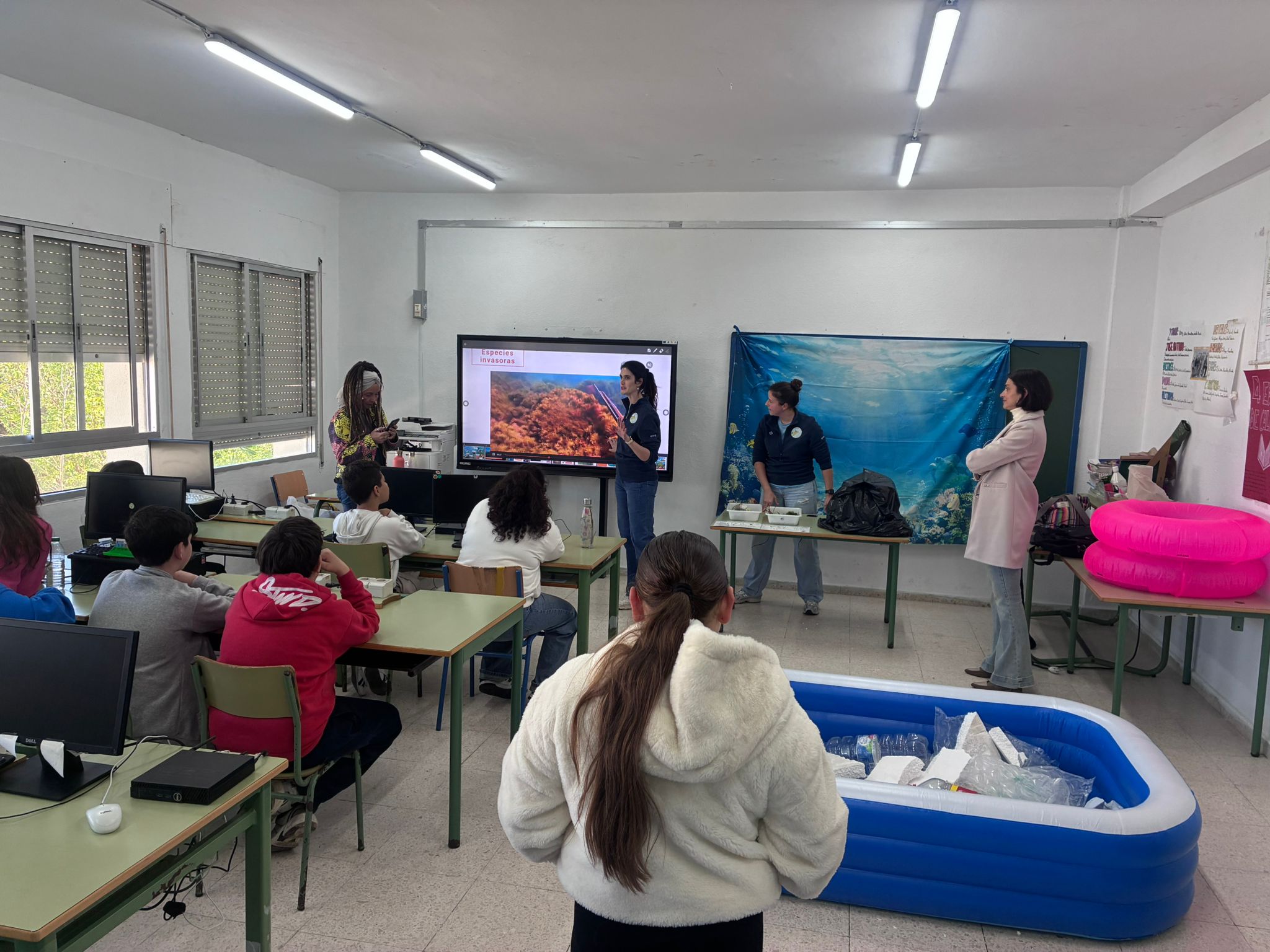 Jóvenes al rescate del mar: así aprenden a cuidar los fondos marinos