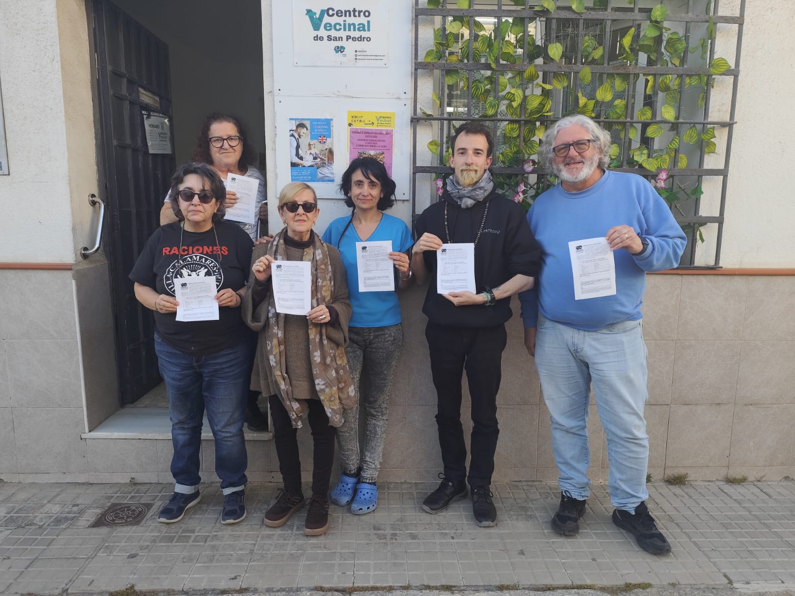 El barrio de San Pedro se moviliza: más de 300 encuestas para mejorar sus calles