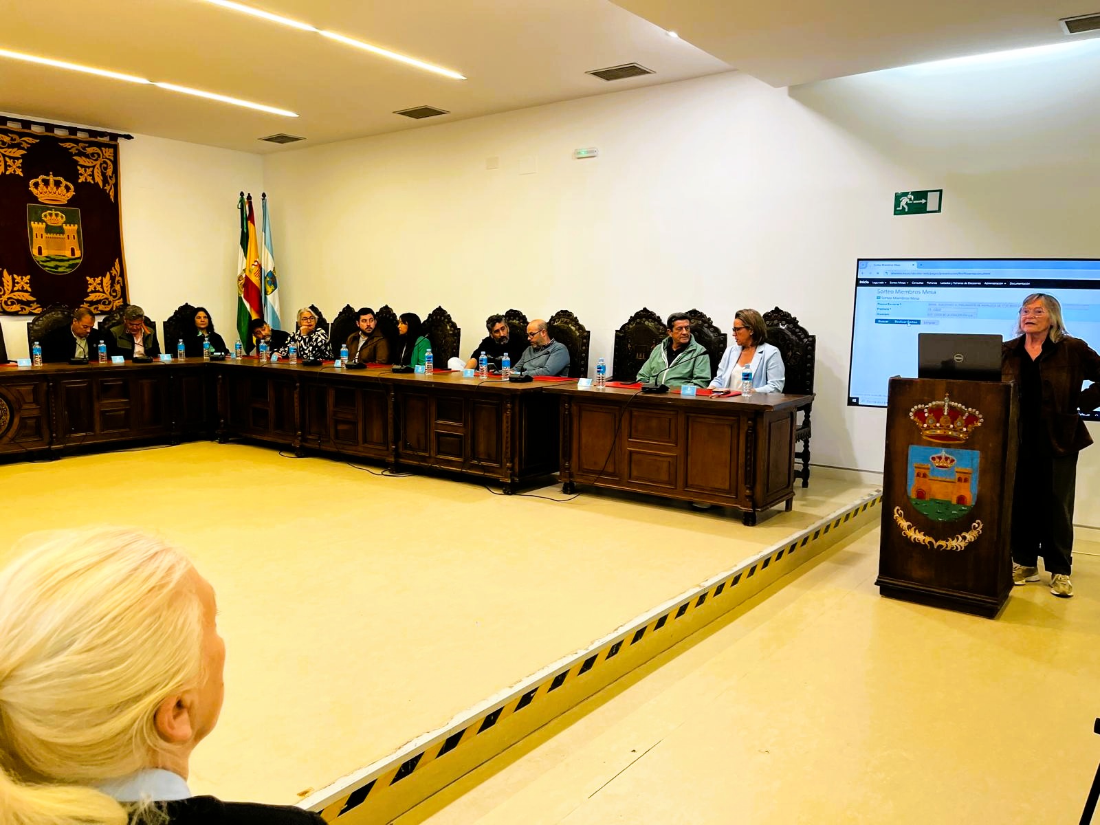Sorteo electoral en marcha: 77 mesas para el 17 de mayo